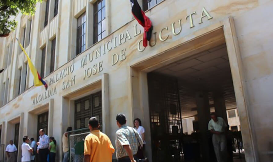 el santanderista Excontratistas de la Alcaldía